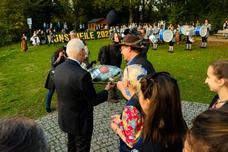 Dr. Edmund Stoiber zum VIP-Mitglied ernannt 02.10.2021