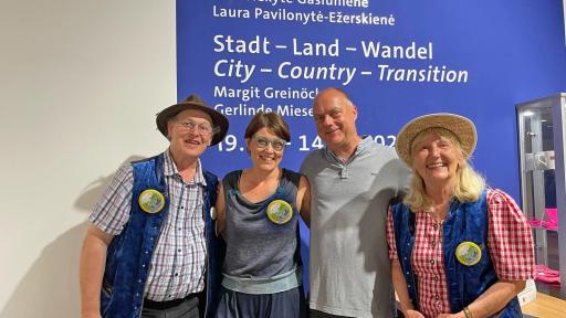 Ausstellungseröffnung des „Flussfahne"-Projekts 18.07.25